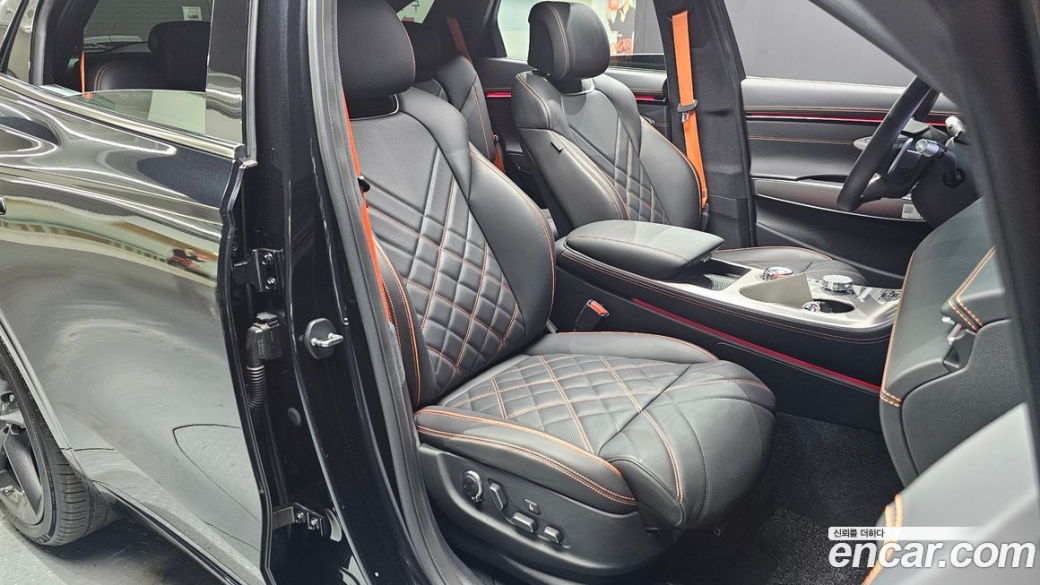 Genesis GV70 2.5T Gasoline AWD, 2025