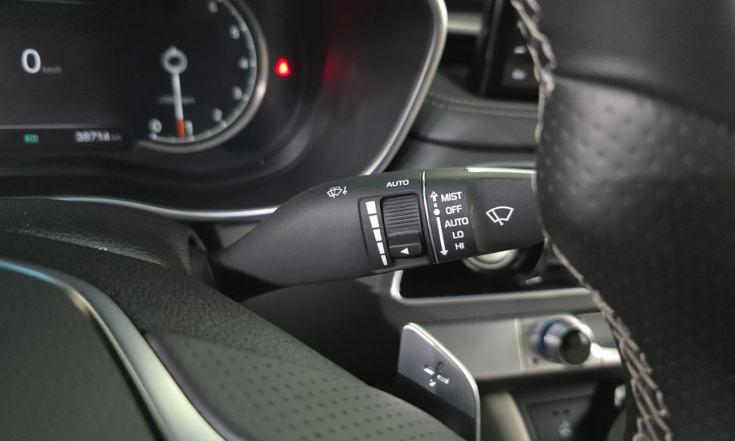 Genesis G70 Gasoline 2.0T 4WD, 2022