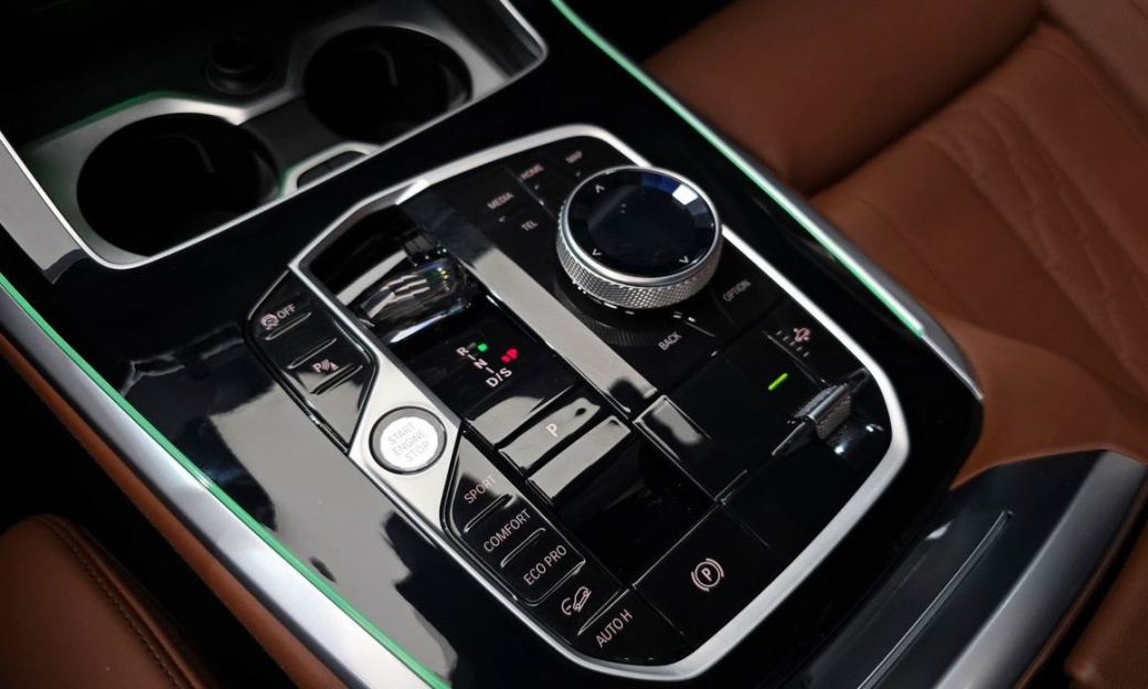 BMW X7 xDrive 40d M Sport 6STR, 2024