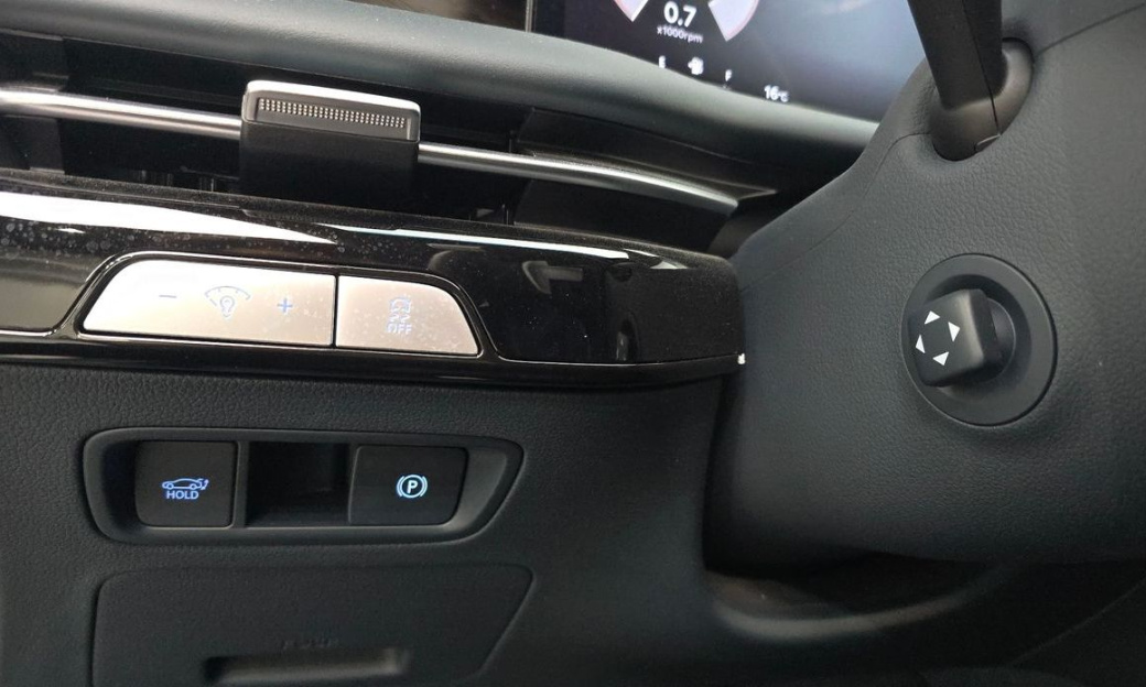 Genesis G80 Gasoline 2.5 Turbo AWD, 2025