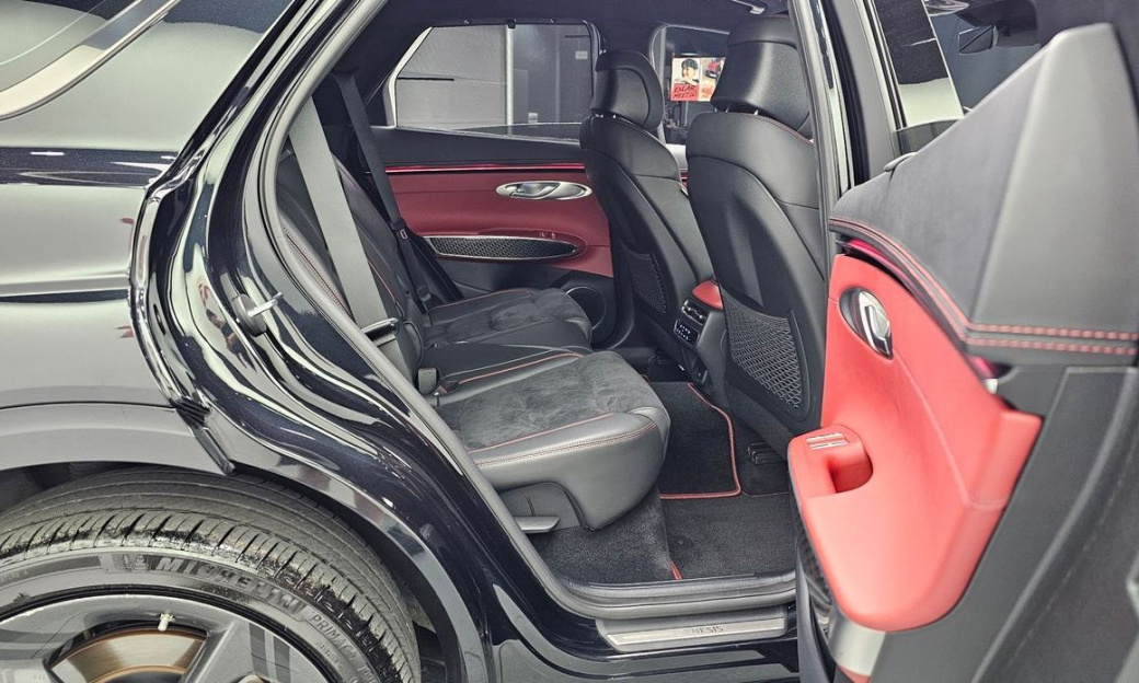 Genesis GV70 2.5T Gasoline 2WD, 2025