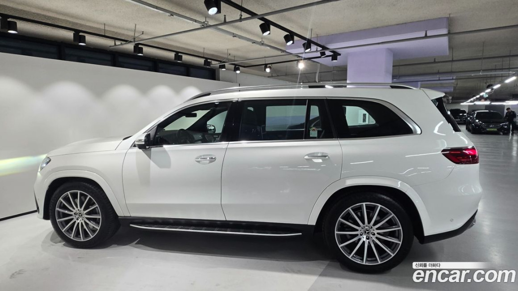 Mercedes-Benz GLS-Class GLS450 4MATIC, 2025