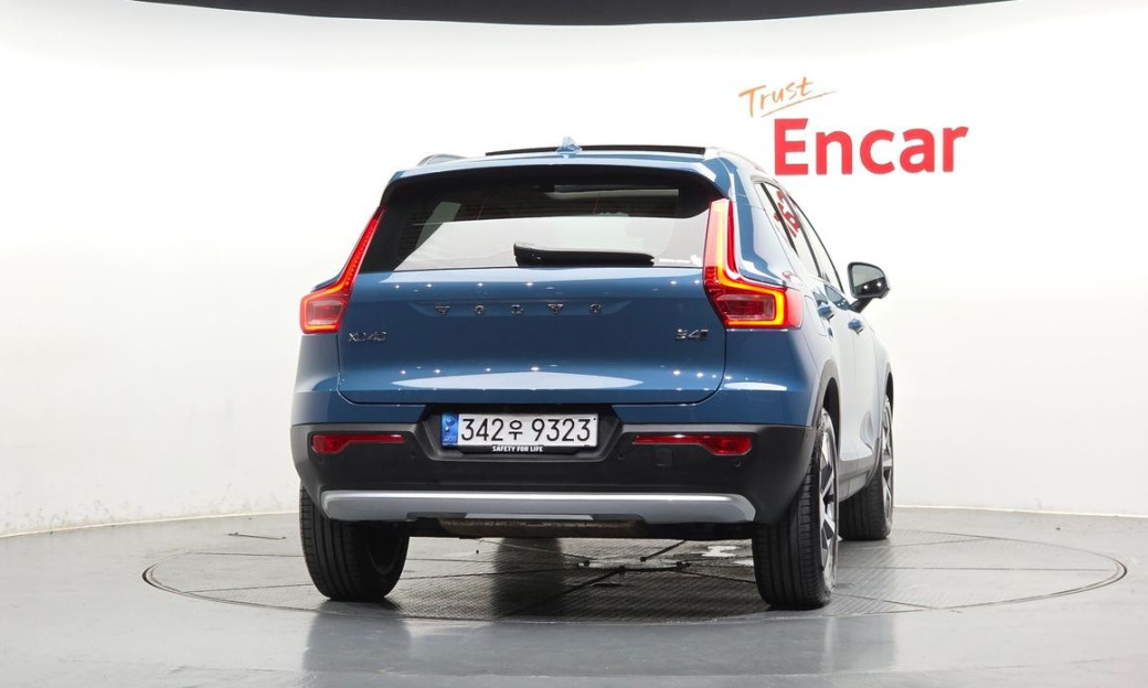 Volvo XC40 B4 Ultimate Bright, 2023