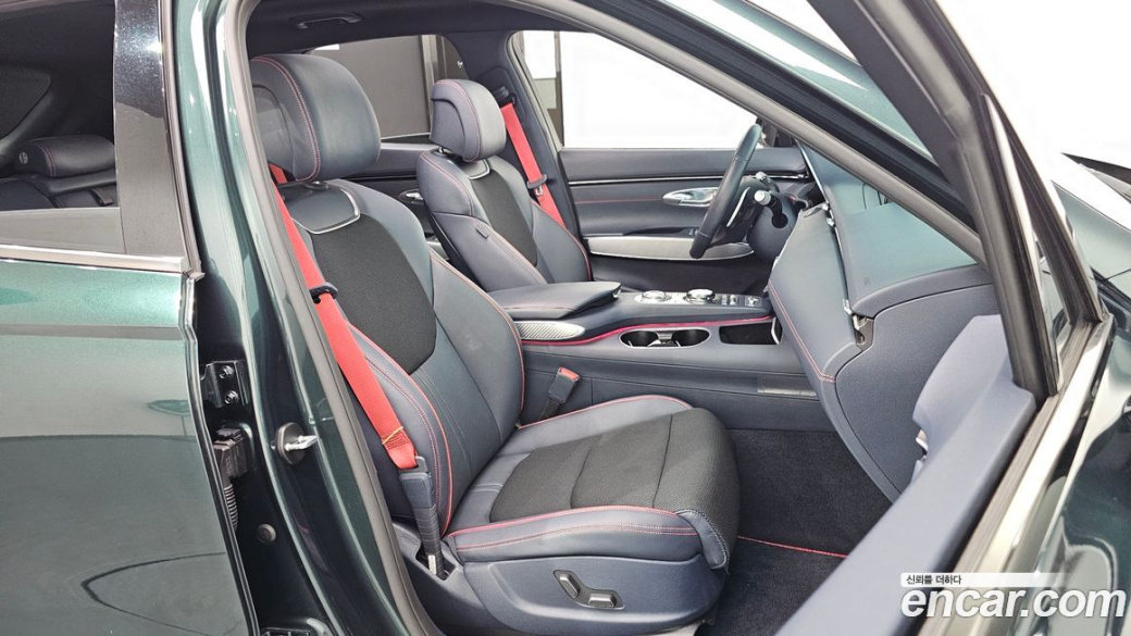 Genesis GV70 2.5T Gasoline AWD, 2023