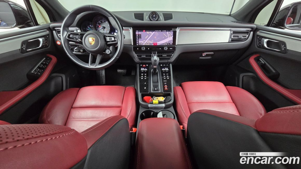 Porsche Macan 2.9 S, 2022