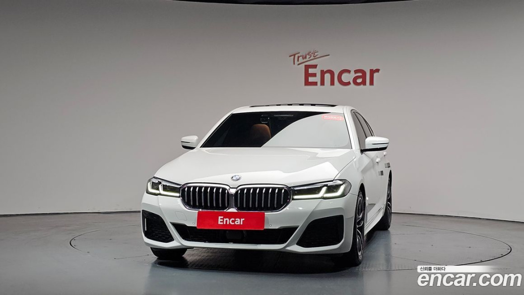 BMW 5-Series 520i M Sport, 2022