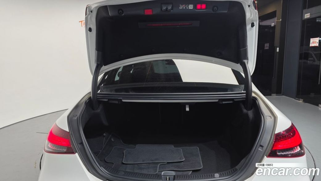 Mercedes-Benz E-Class E250 Exclusive, 2023
