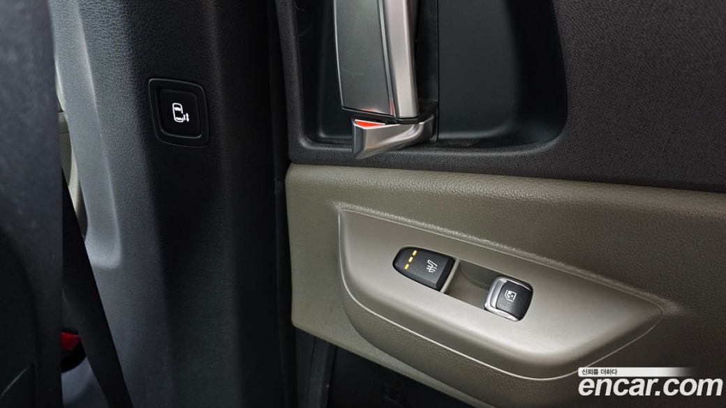 Kia Carnival 9-Seater Noblesse, 2025