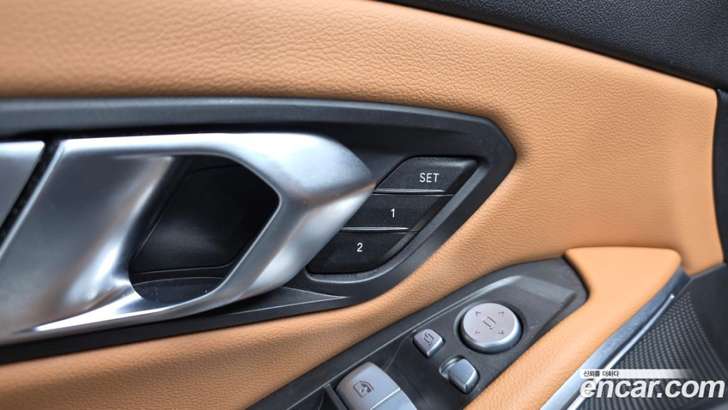 BMW 3-Series 320i M Sport, 2023