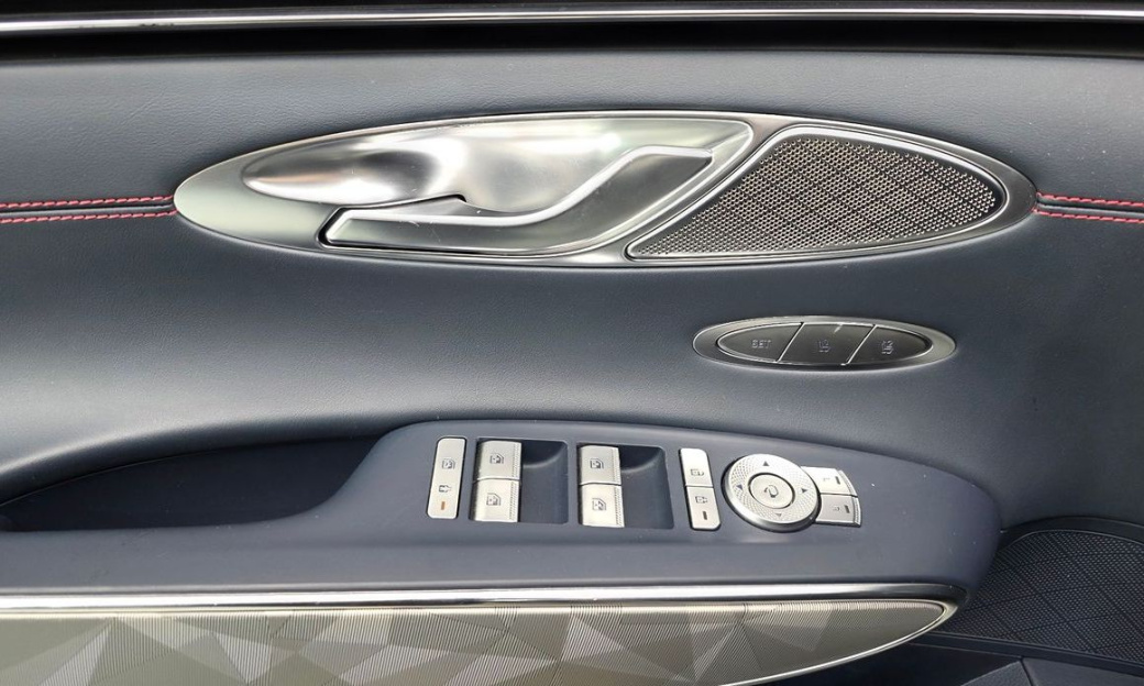 Genesis GV70 2.5T Gasoline 2WD, 2023