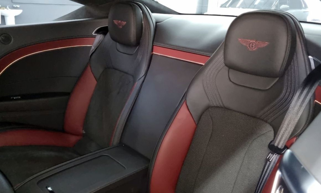 Bentley Continental 4.0 GTS, 2024