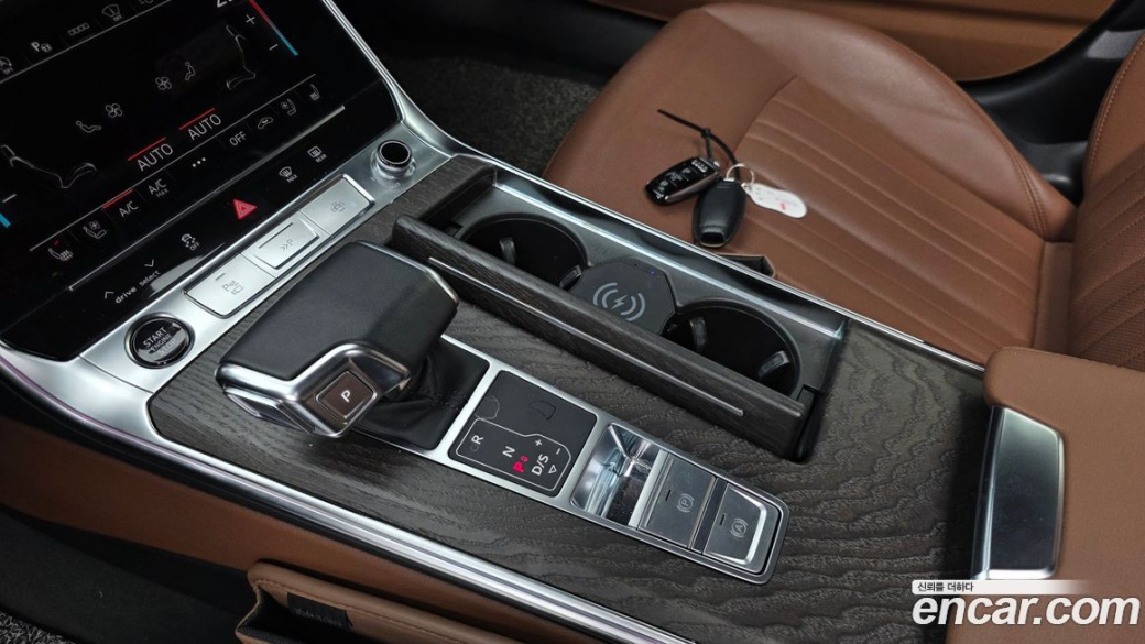 Audi A6 45 TFSI Quattro Premium, 2023