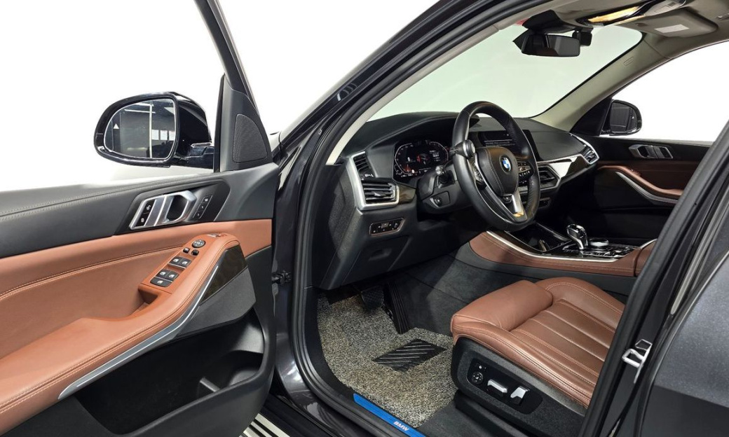 BMW X5 xDrive 40i xLine, 2022