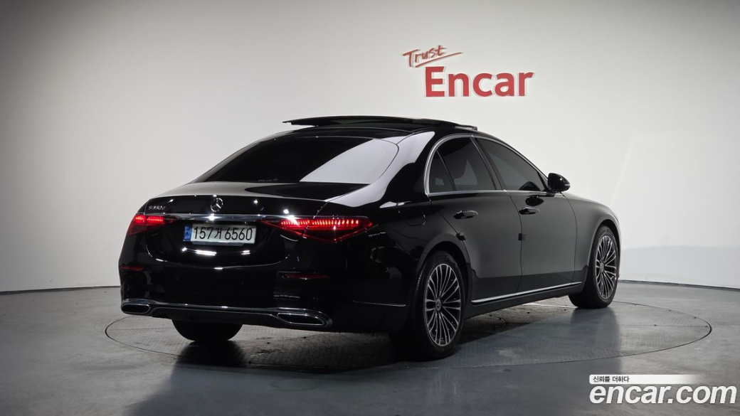 Mercedes-Benz S-Class S350 d, 2022