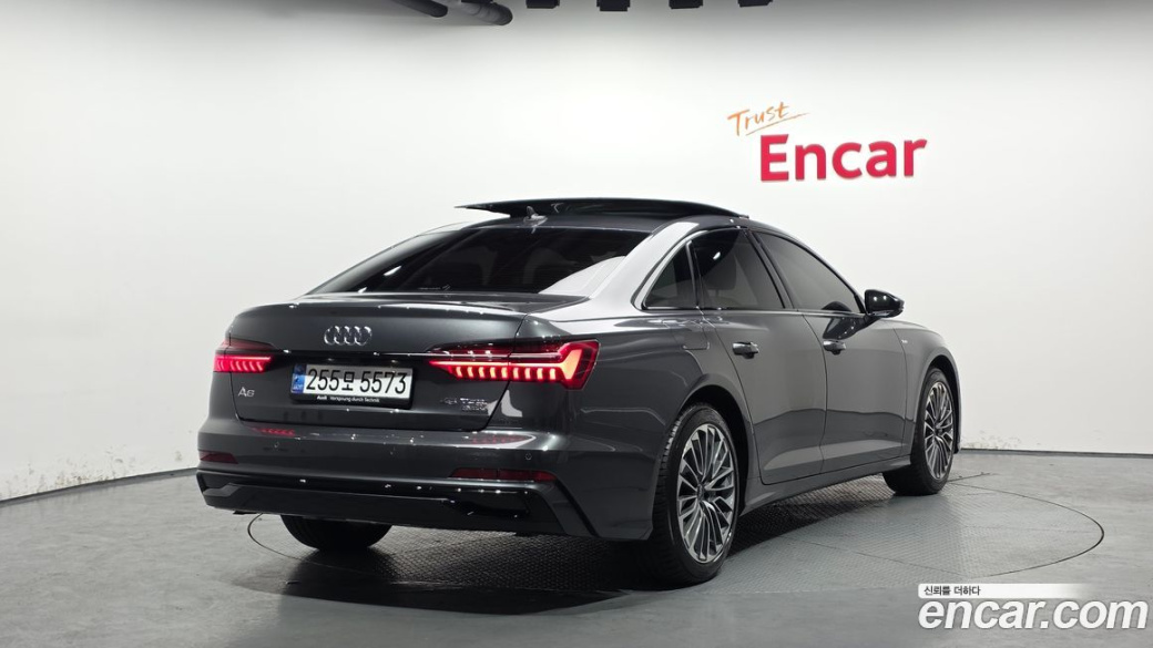 Audi A6 45 TFSI Quattro Premium, 2025