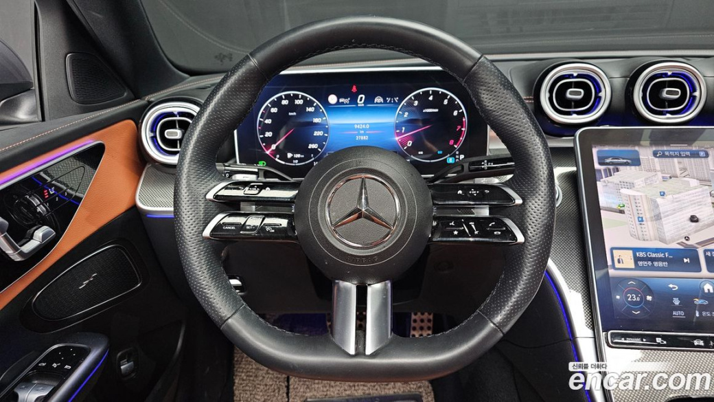 Mercedes-Benz C-Class C300 4MATIC AMG Line, 2023