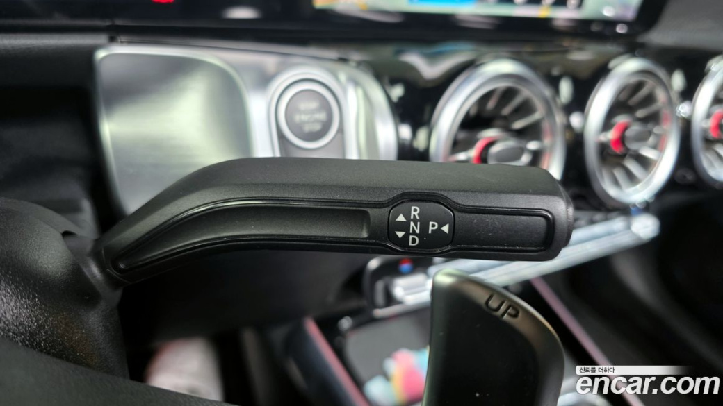 Mercedes-Benz GLB-Class AMG GLB35 4MATIC, 2022