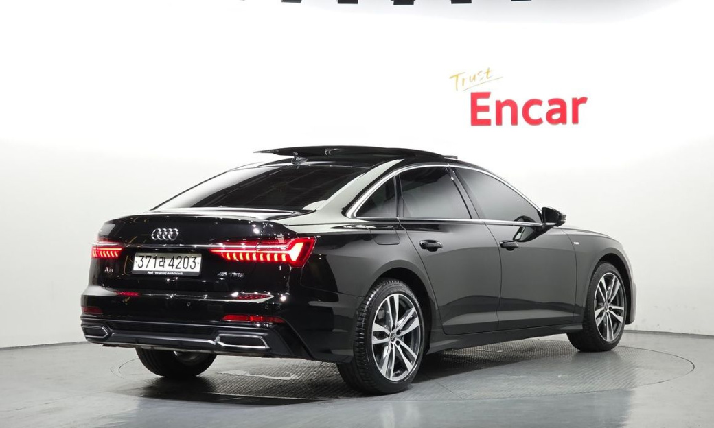 Audi A6 45 TFSI Premium, 2024