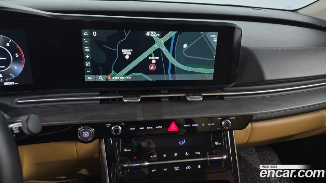 Kia Carnival 9-Seater Noblesse, 2023