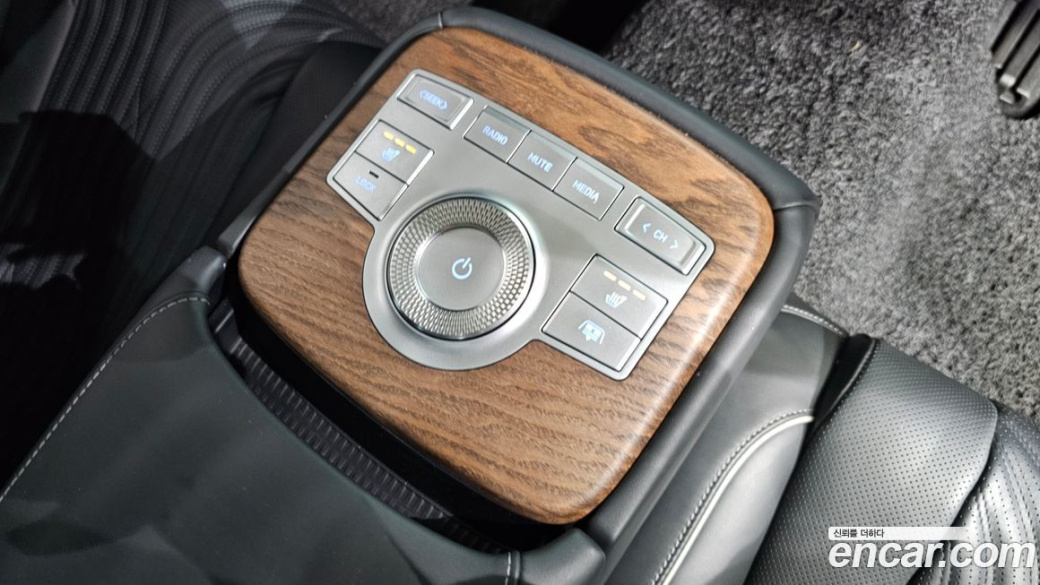 Genesis G80 Gasoline 2.5 Turbo AWD, 2022