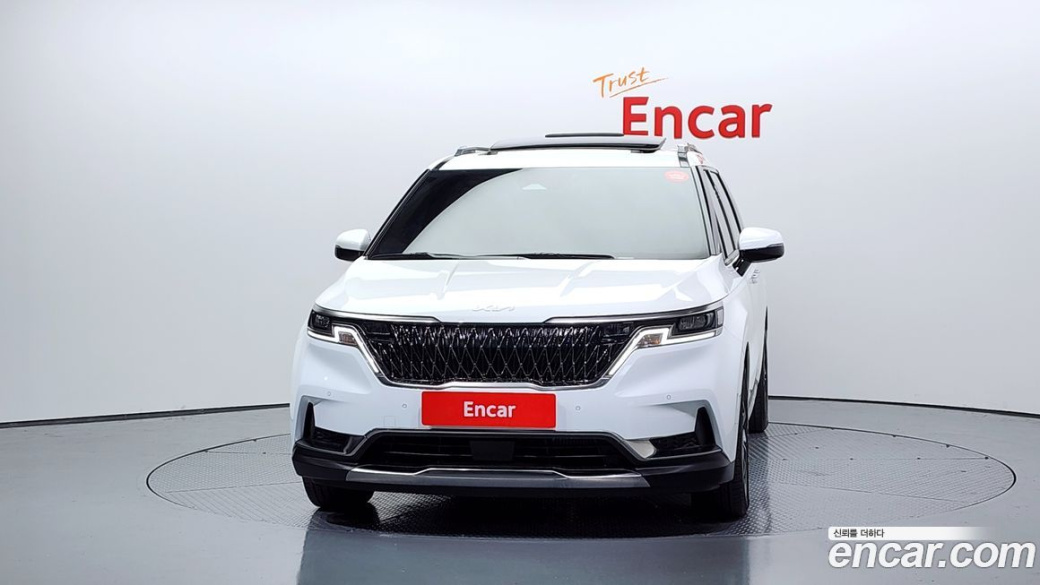 Kia Carnival 9-Seater Signature, 2023