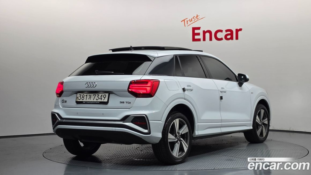 Audi Q2 35 TDI Premium, 2023