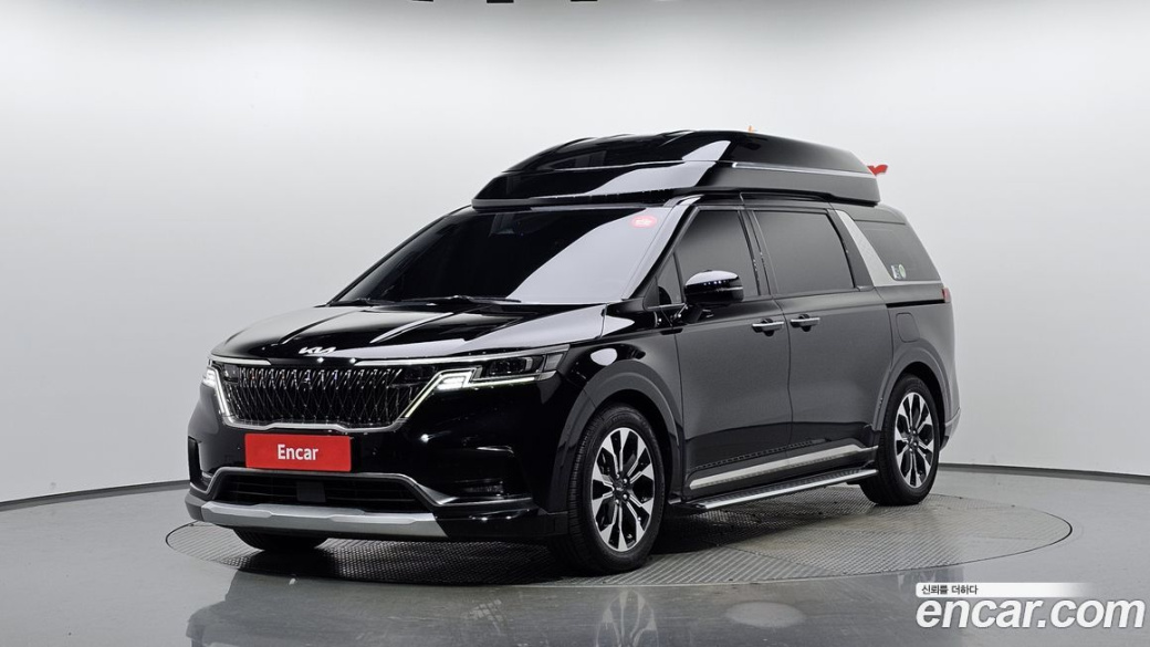 Kia Carnival 9-Seater Hi-Limousine, 2022