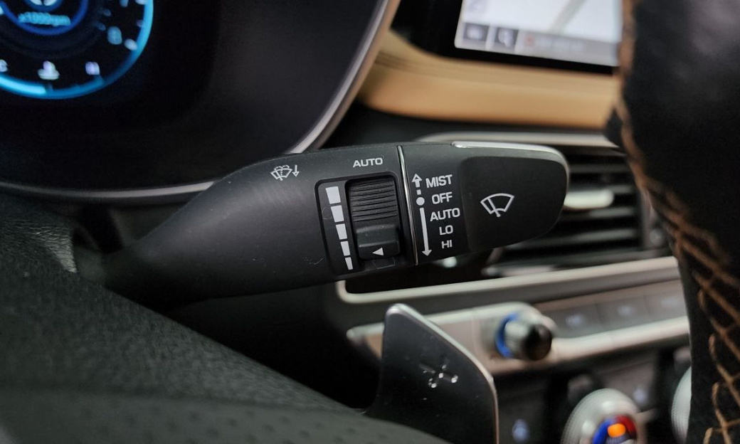 Genesis G70 Gasoline 2.0T 2WD, 2021