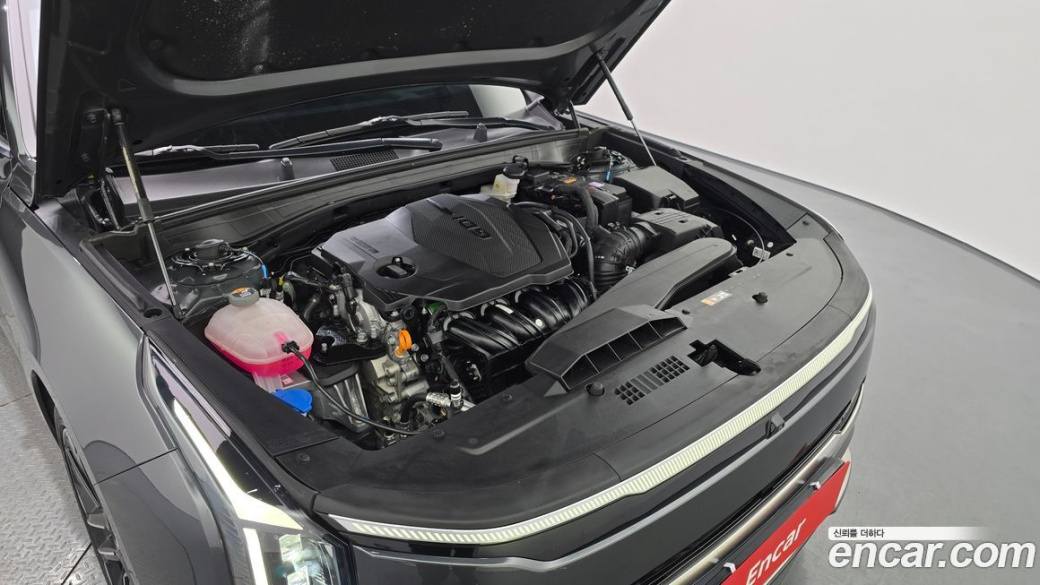 Kia K8 2.5 Gasoline 2WD, 2025