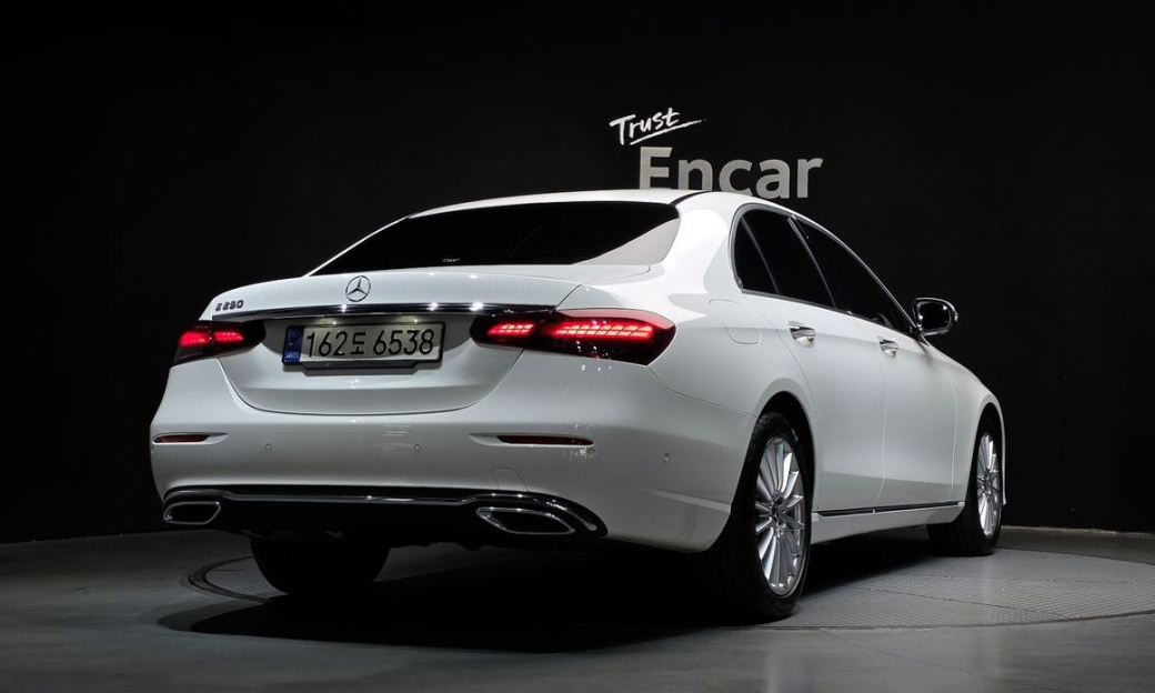 Mercedes-Benz E-Class E250 Exclusive, 2022