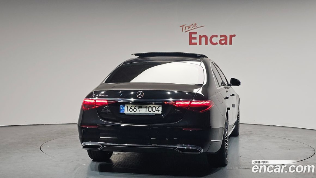 Mercedes-Benz S-Class S350 d, 2023