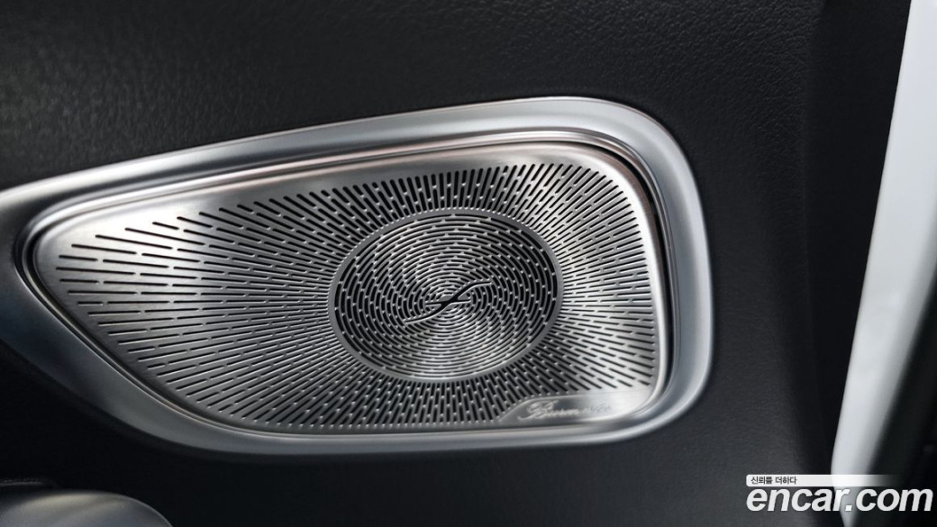 Mercedes-Benz GLC-Class GLC300 4MATIC AMG Line, 2023
