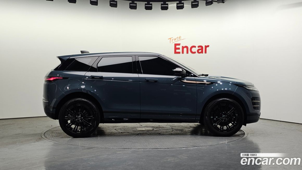 Land Rover Range Rover Evoque P250 Dynamic SE, 2025