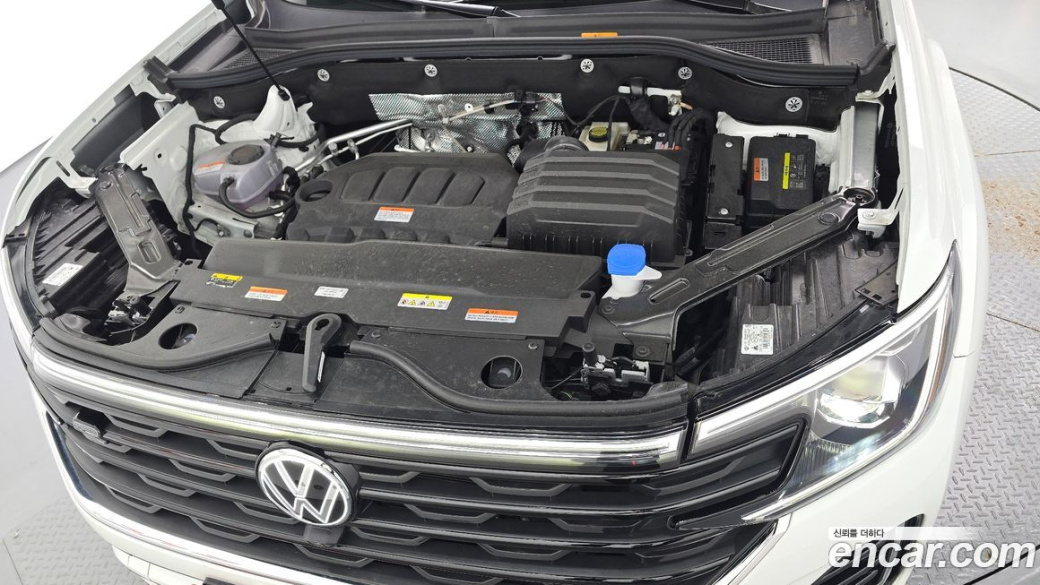 Volkswagen Atlas 2.0 TSI R-LINE 6-Seater, 2025