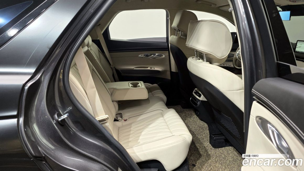 Genesis GV70 2.5T Gasoline AWD, 2023