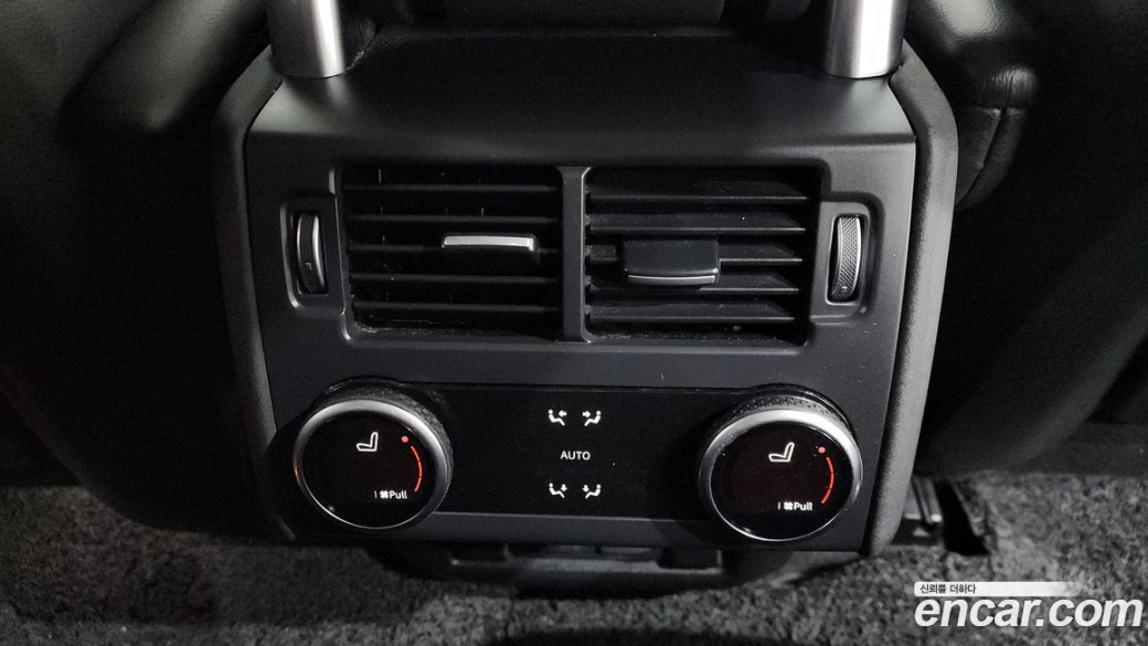 Land Rover Discovery D250 SE, 2022