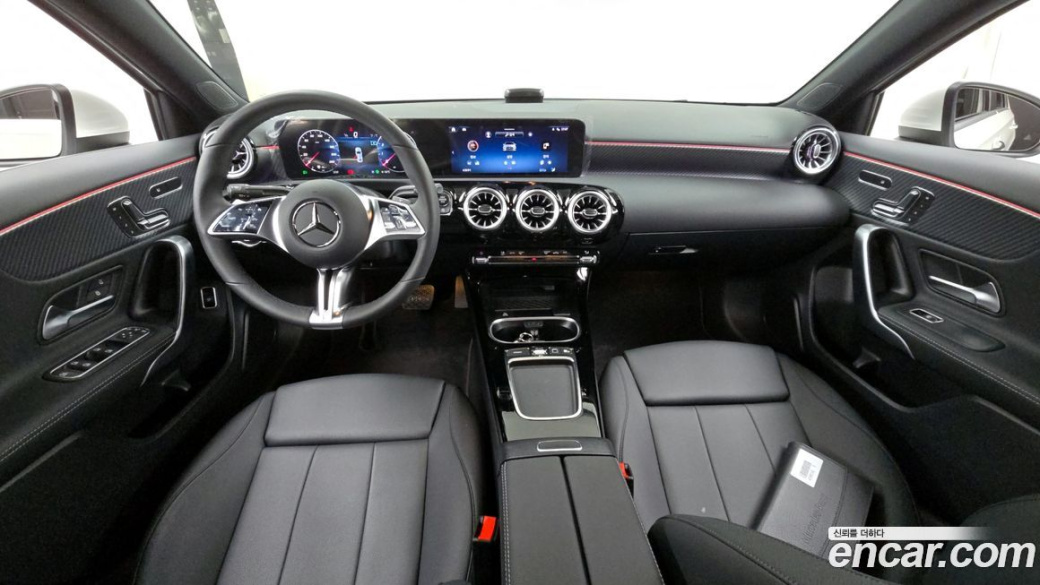 Mercedes-Benz A-Class A220 Sedan, 2025