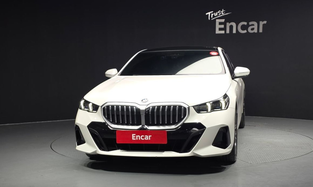 BMW 5-Series 523d M Sport, 2024