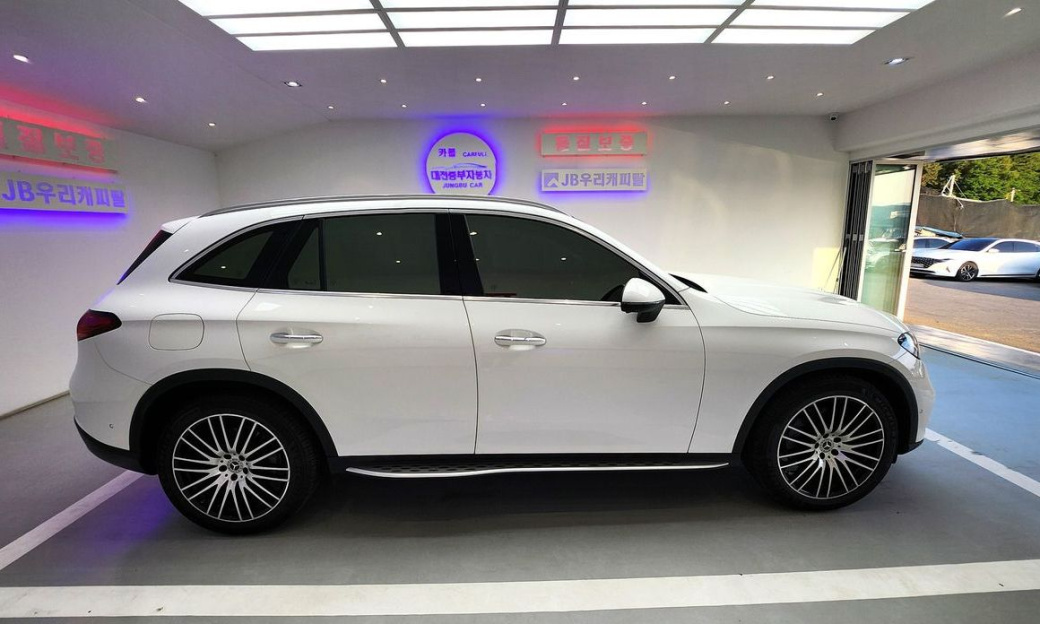 Mercedes-Benz GLC-Class GLC220 d 4MATIC, 2023