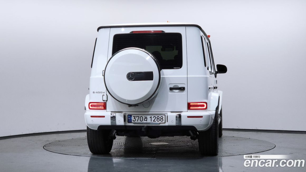 Mercedes-Benz G-Class G400d, 2023