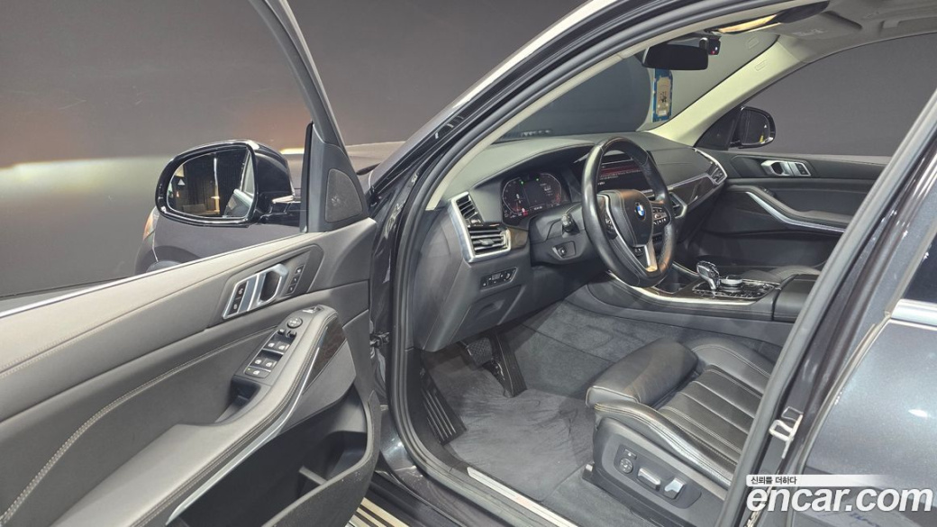 BMW X5 xDrive 30d xLine, 2022