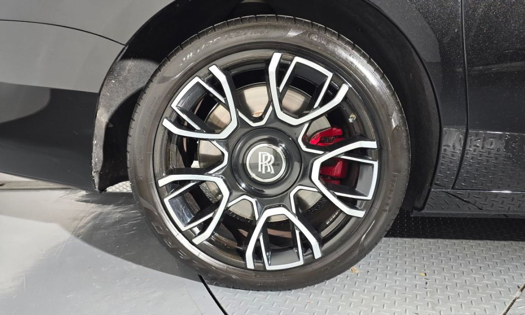 Rolls-Royce Ghost 6.7 V12 Black Badge, 2023
