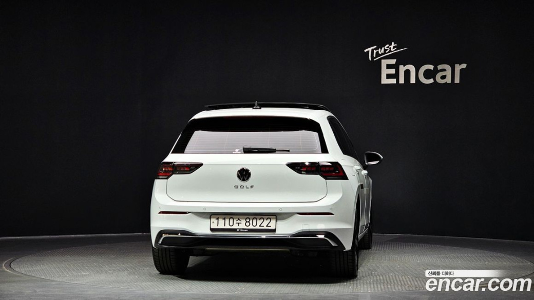 Volkswagen Golf 2.0 TDI Prestige, 2025
