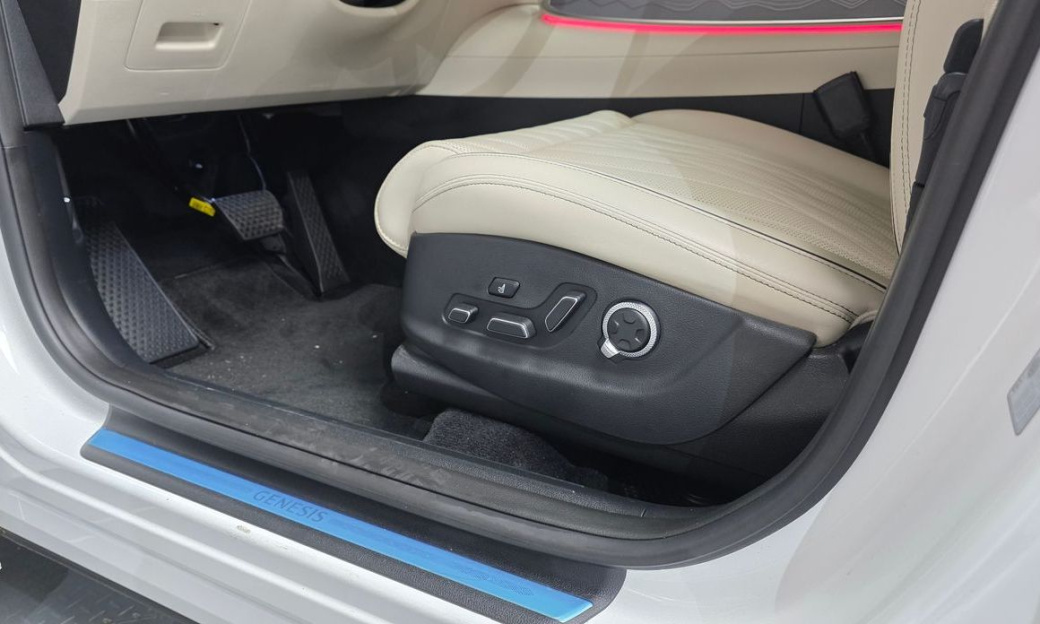 Genesis GV70 2.5T Gasoline 2WD, 2024