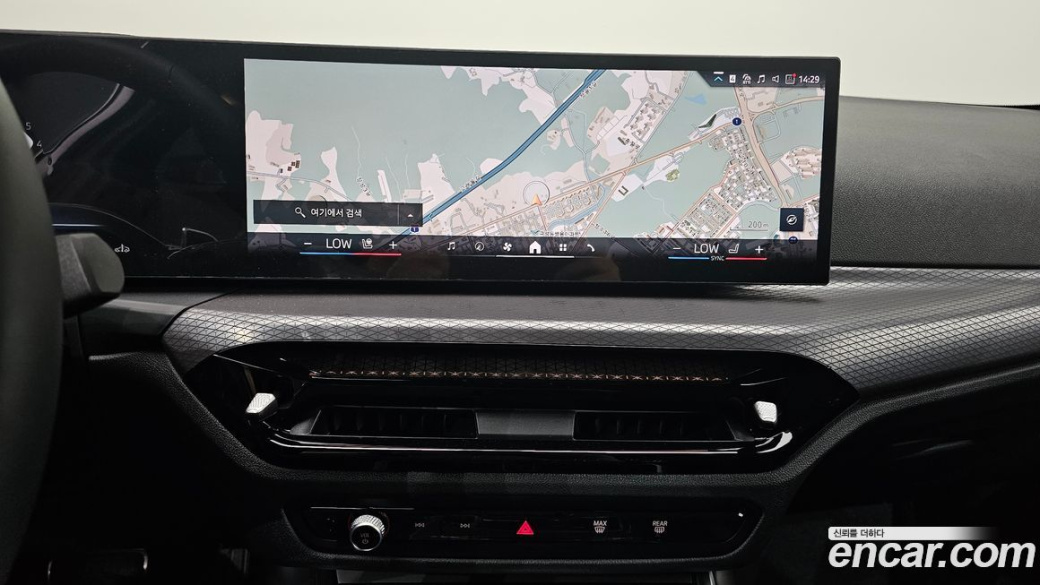 BMW 3-Series 320i M Sport, 2026