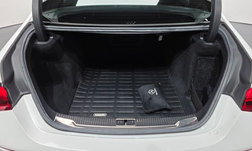 Mercedes-Benz S-Class S450 d 4MATIC, 2024