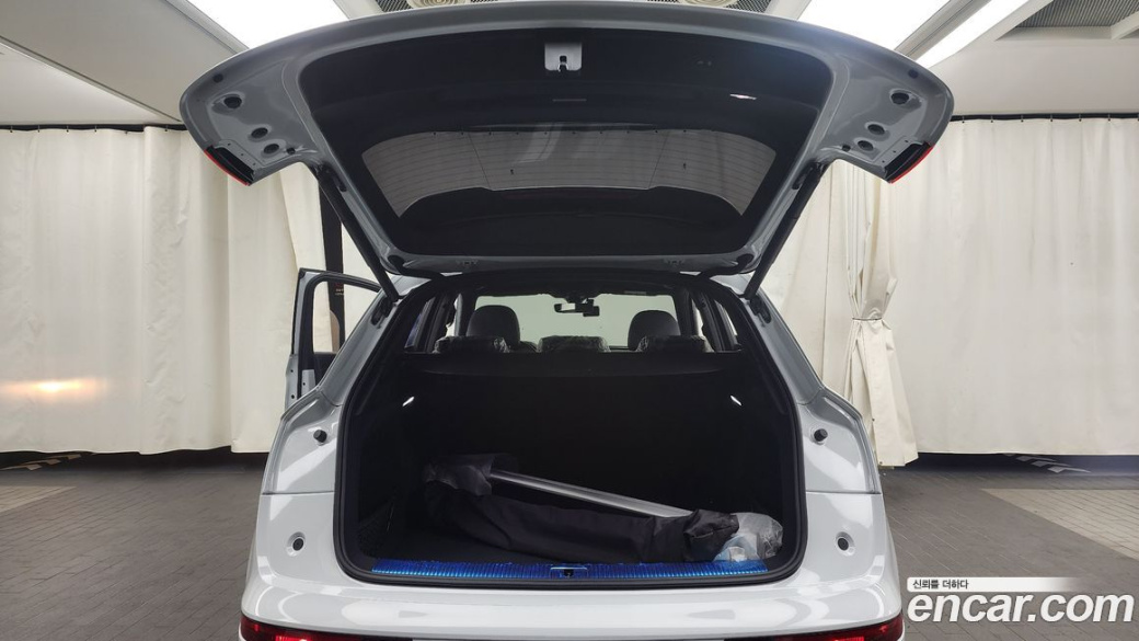 Audi Q5 45 TFSI Quattro Premium, 2022