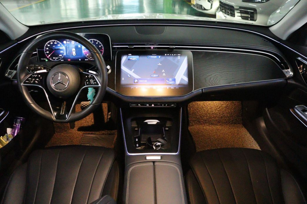 Mercedes-Benz E-Class E200 Avantgarde, 2024
