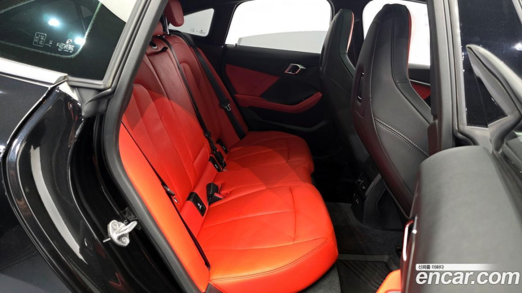 BMW 2-Series M235i xDrive, 2023