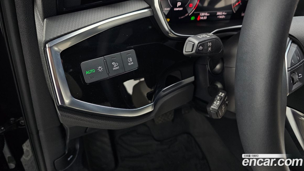 Audi Q3 40 TFSI Quattro Premium, 2025